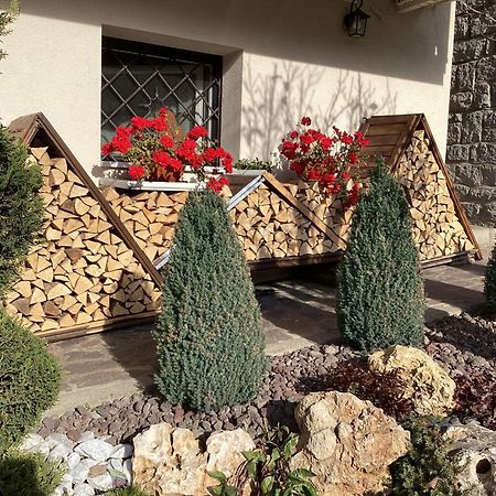 B&B Villa Paradiso Mezzana  Εξωτερικό φωτογραφία