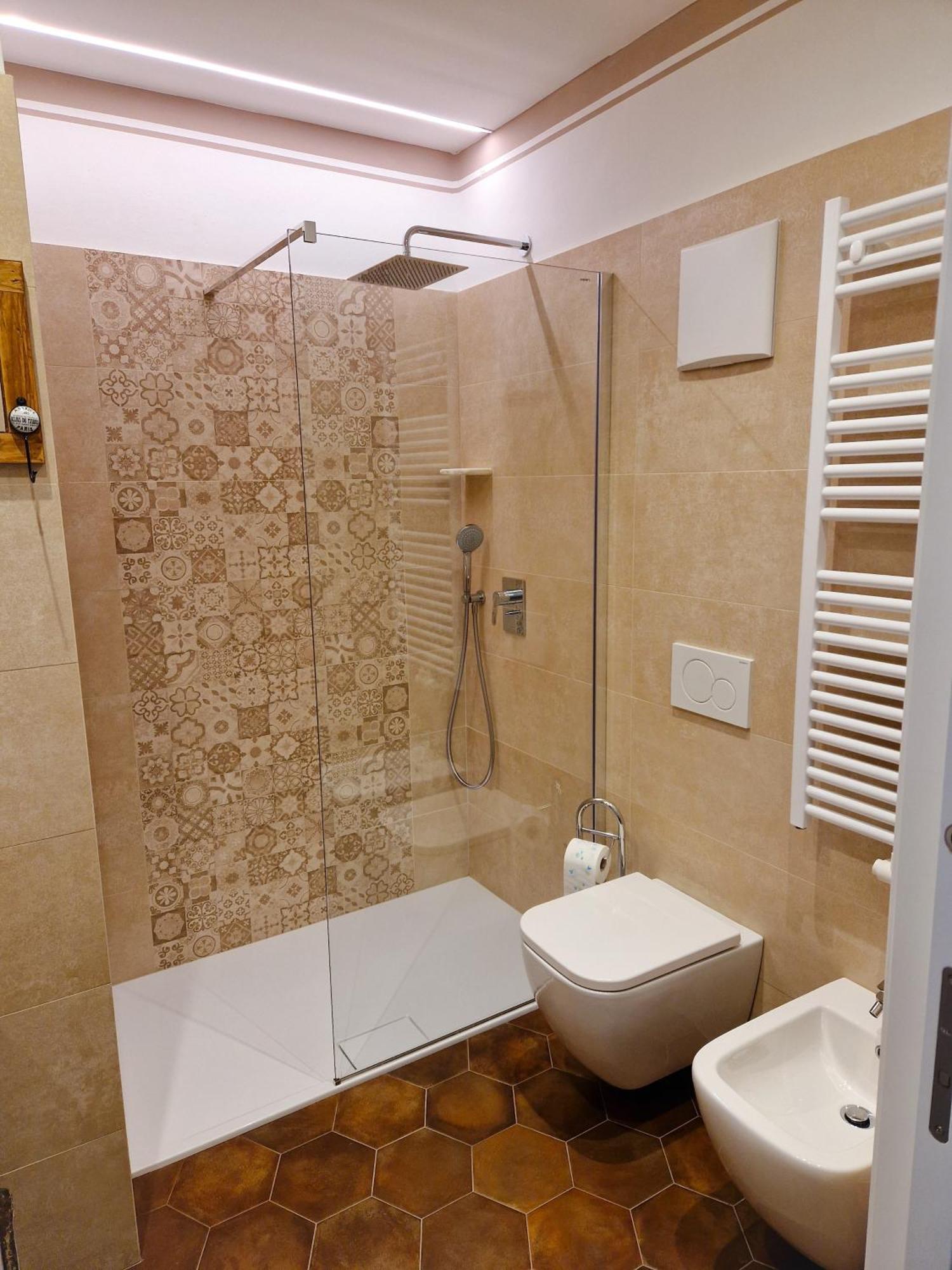 B&B Villa Paradiso Mezzana  Εξωτερικό φωτογραφία